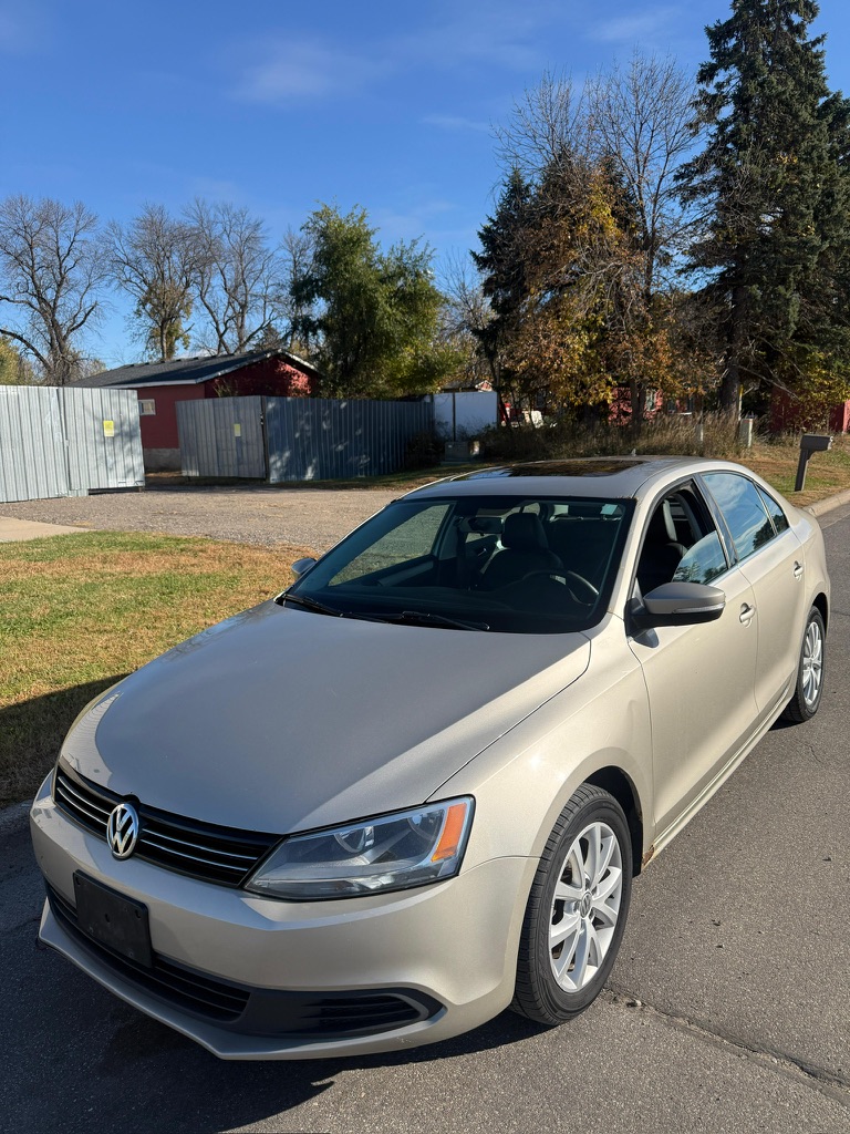 2013 Volkswagen Jetta - View 7 of 22