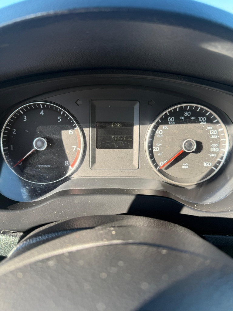 2013 Volkswagen Jetta - View 13 of 22