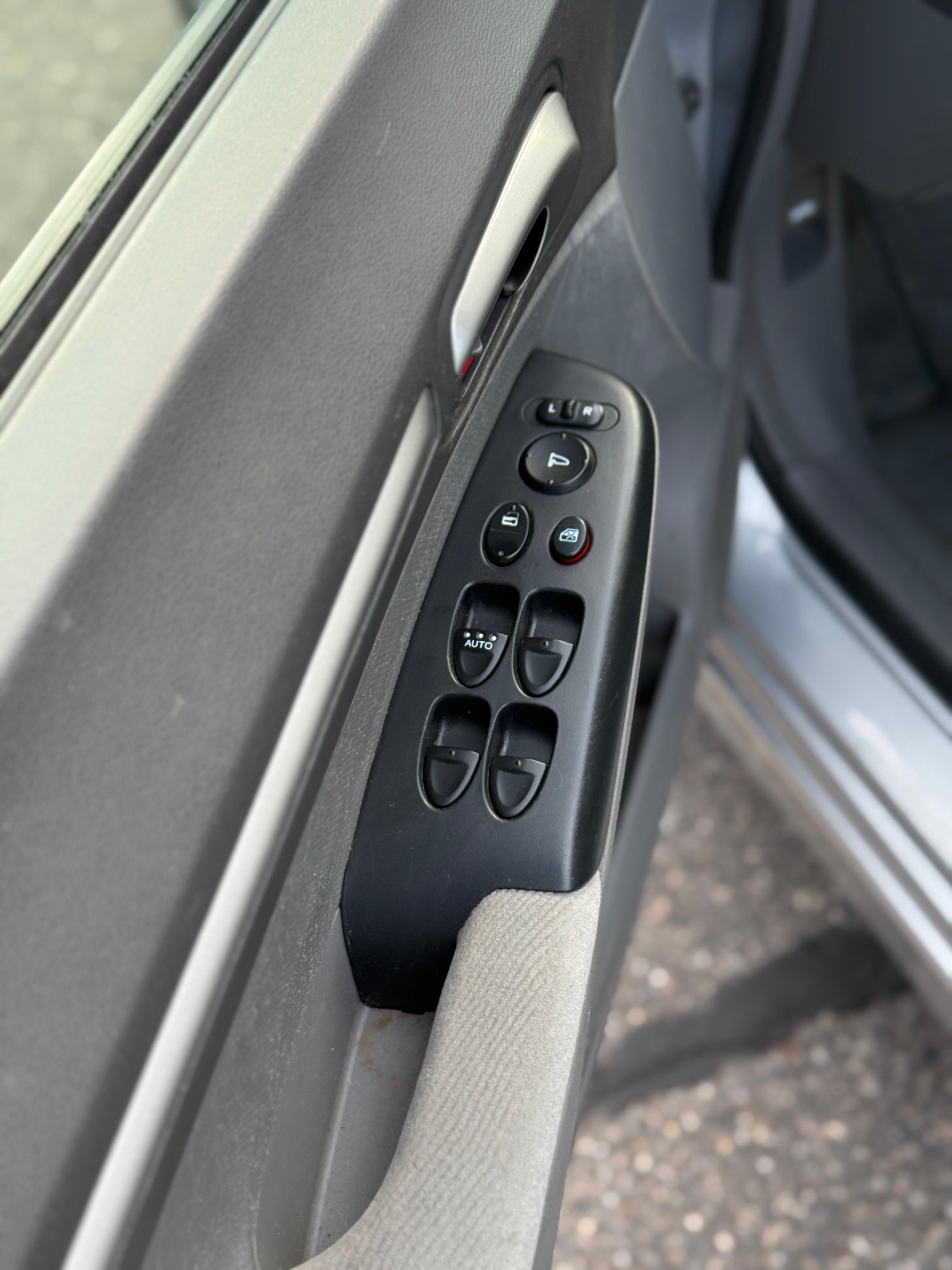 2008 Honda Civic - Gallery image 11 2008 Honda Civic - View 11 of 20