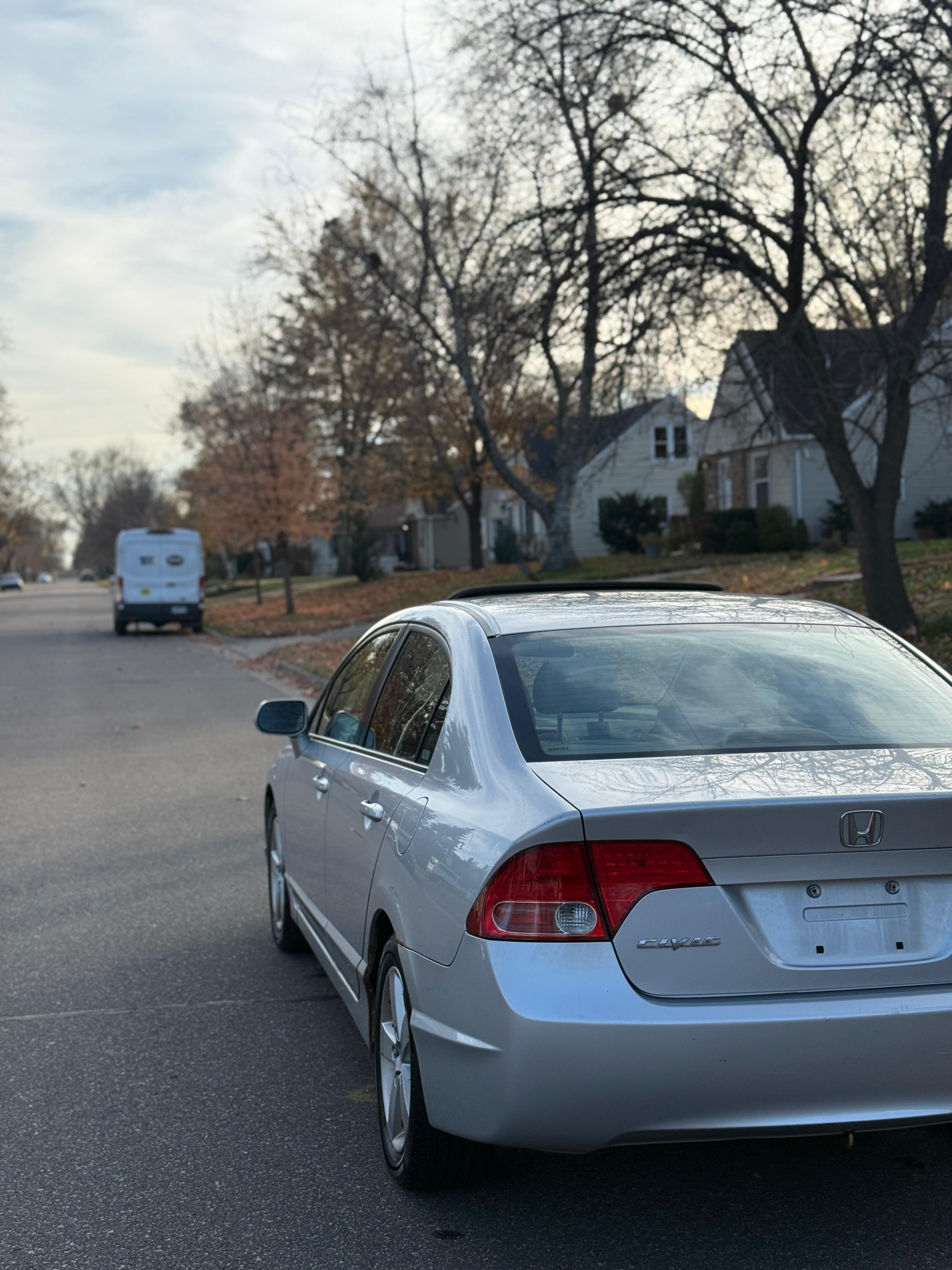 2008 Honda Civic - Gallery image 4 2008 Honda Civic - View 4 of 20