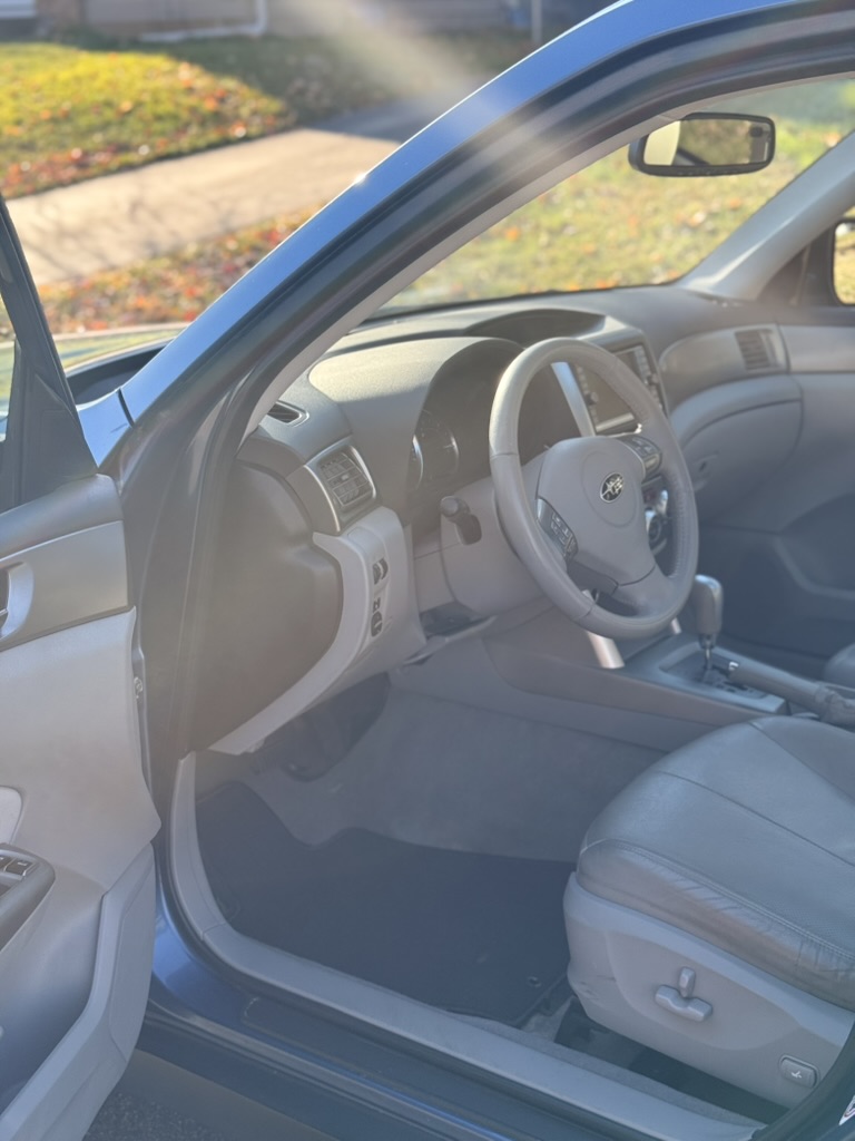 2010 Subaru Forester - Gallery image 18 2010 Subaru Forester - View 18 of 20