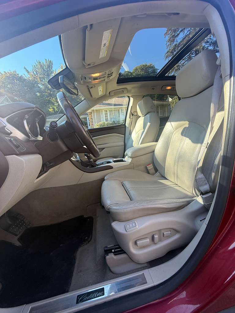 2012 Cadillac SRX - View 7 of 20