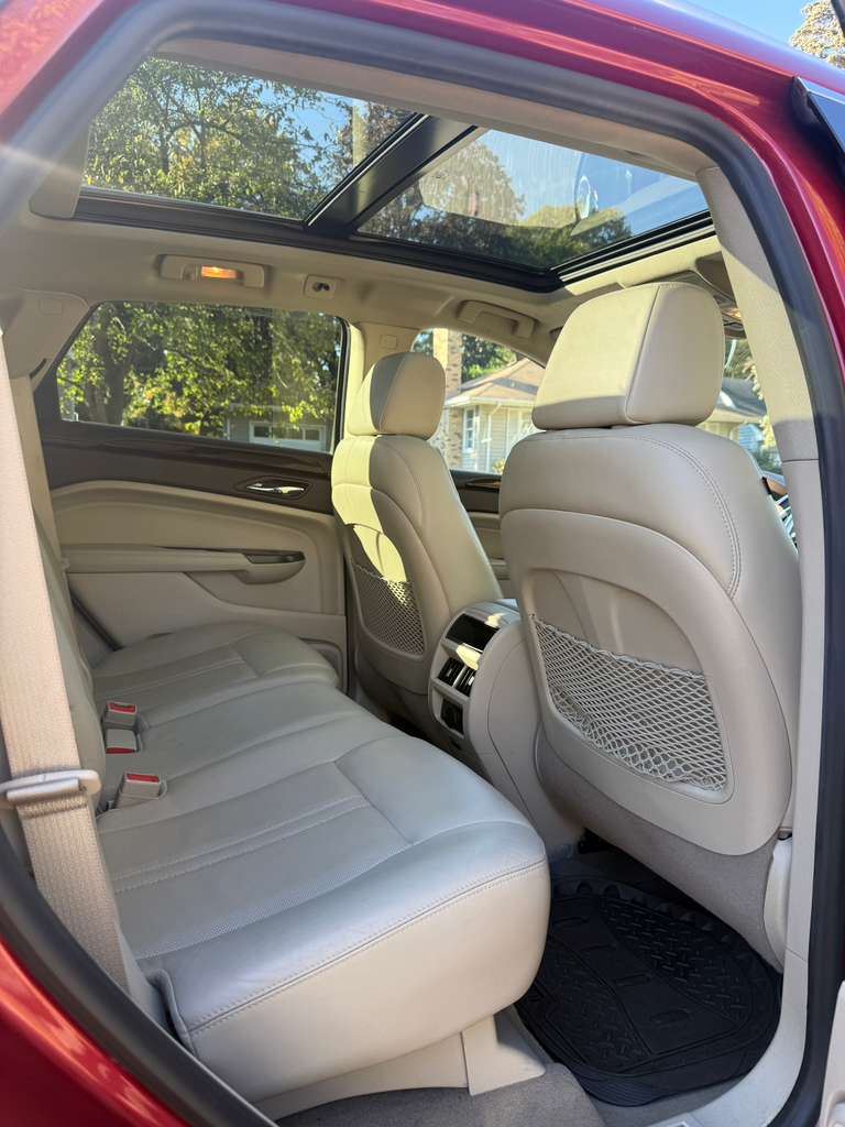 2012 Cadillac SRX - View 18 of 20