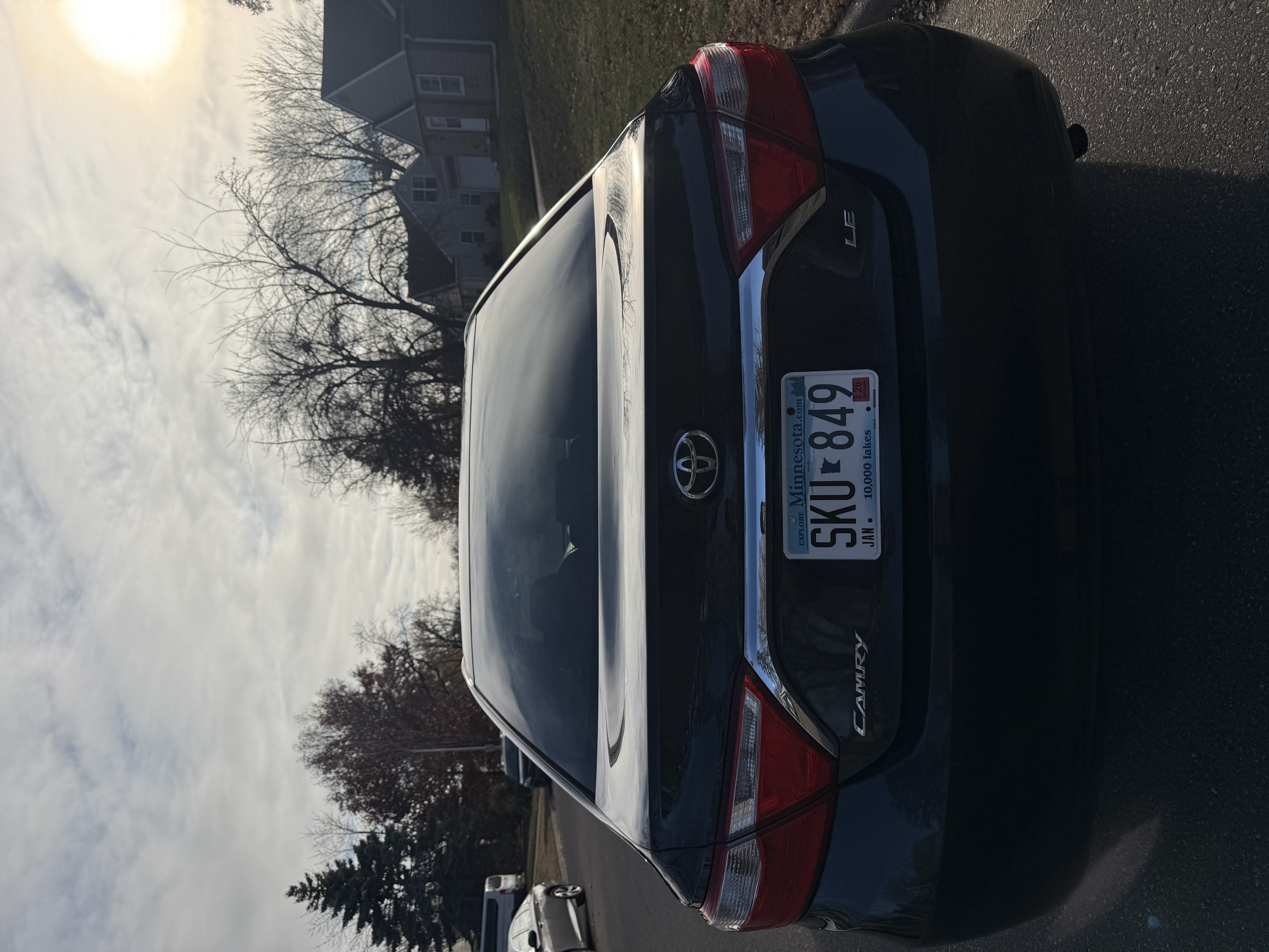 2017 Toyota Camry - View 3 of 4