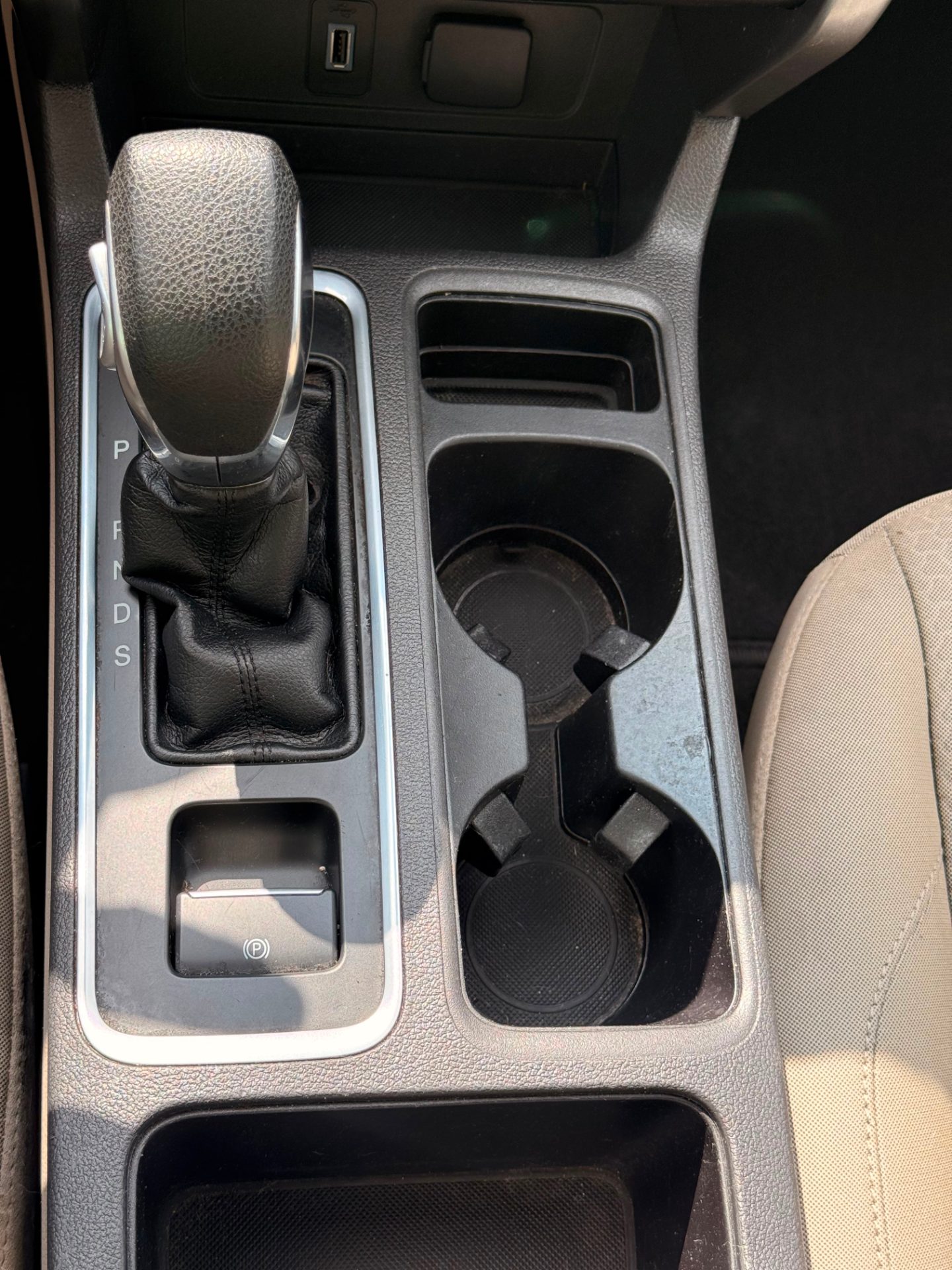 2018 Ford Escape SE - Photo 14