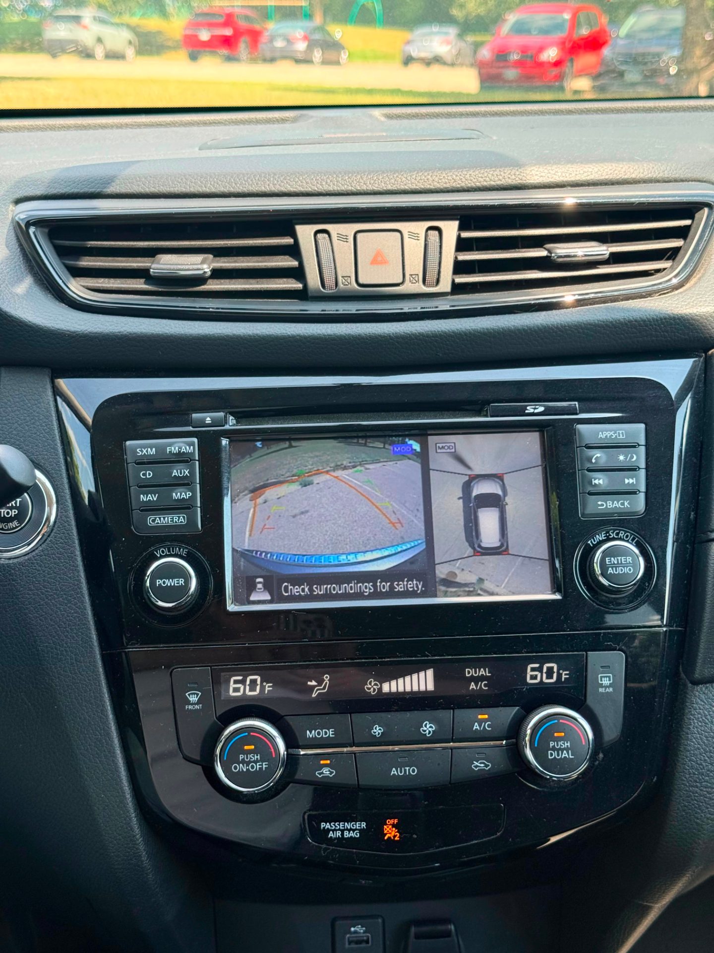 2017 Nissan Rogue SV - Photo 12